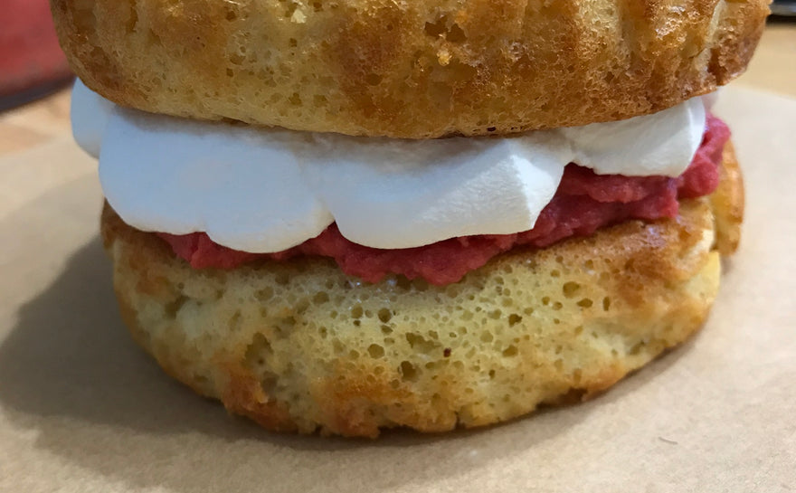 Good Dee's Victoria Sponge Cake